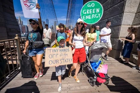 Sun Day: American Environmental Advocates to Unite for Clean Power Amid Regulatory Rollbacks